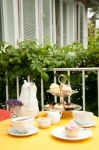 KaffeeTisch_outside_001_hochkant_kl.jpg